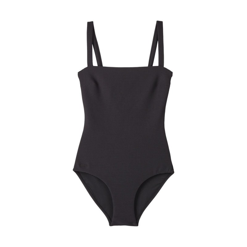 Patricia mommy swimsuit