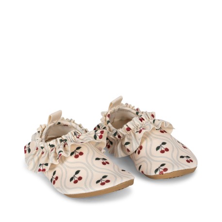 Manuca swim shoes - cherry motif